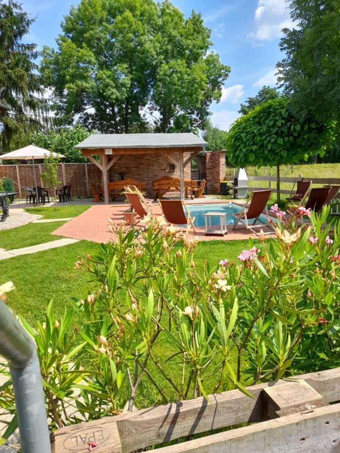 Ferienwohnungen am Schmalzbach Heinsdorfergrund Exterior foto