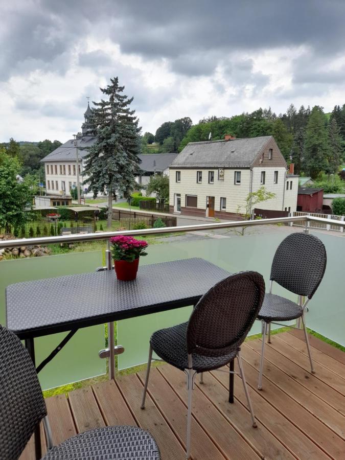 Ferienwohnungen am Schmalzbach Heinsdorfergrund Exterior foto