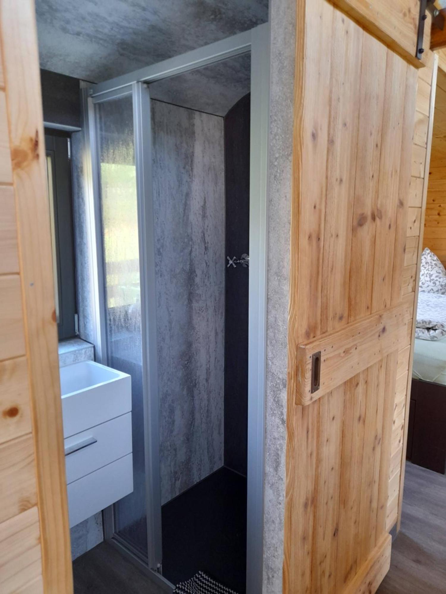 Ferienwohnungen am Schmalzbach Heinsdorfergrund Exterior foto